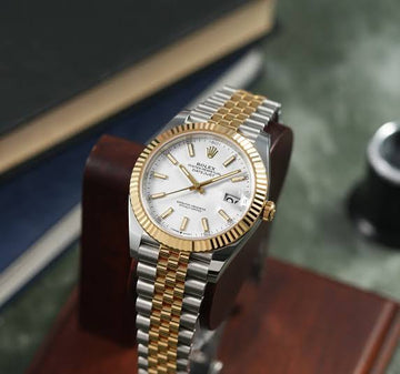 50% Off on Two Tone Watch🔥 Limited Time!